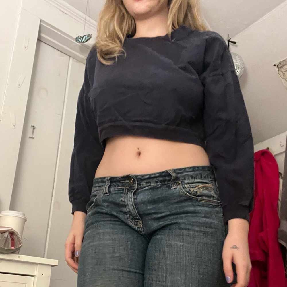 Cropped sweatshirt